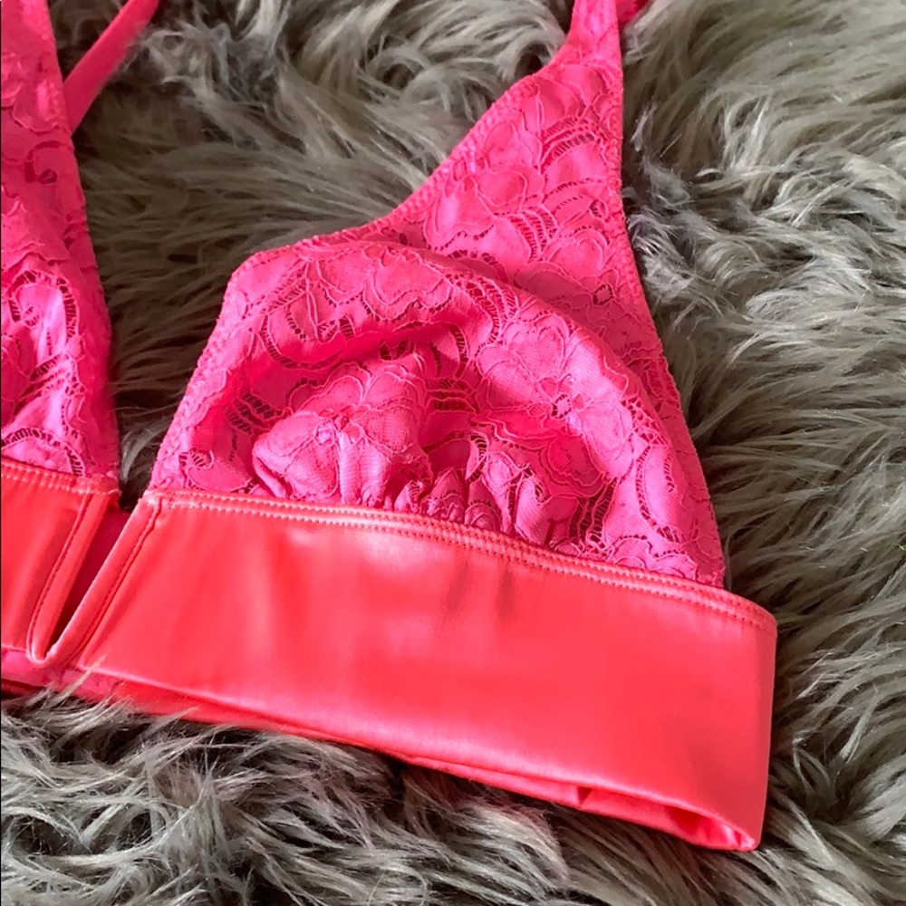 Free People Lace V Wire Bra - Picture 5 of 8